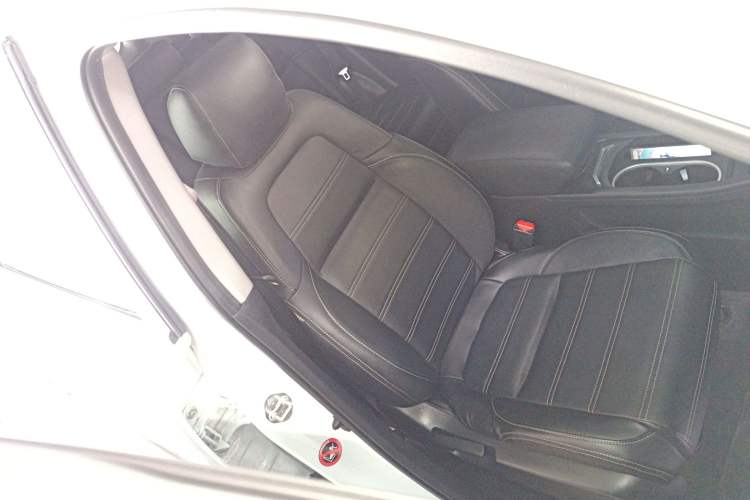 Used Honda Breeze 2021 240TURBO CVT Front-Wheel Drive Elite Edition Right Front Seat