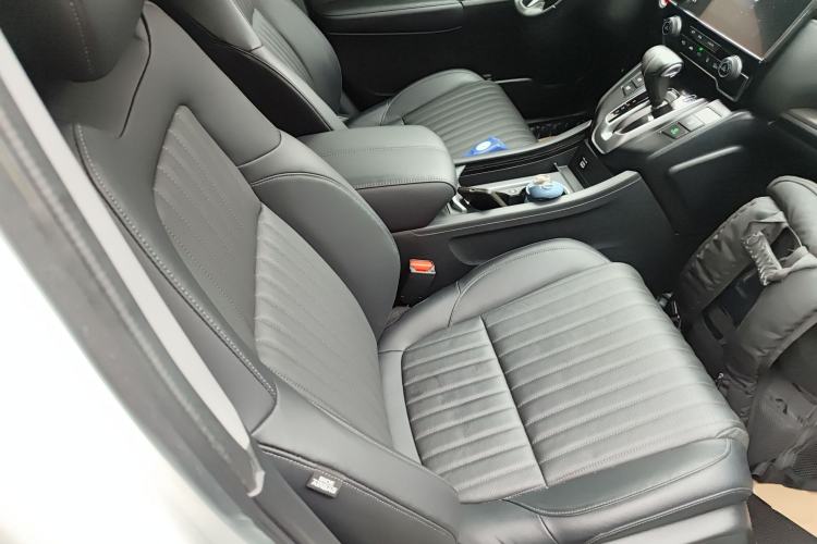 Used Honda Breeze 2021 240TURBO CVT 2WD Prestige Edition Right Front Seat