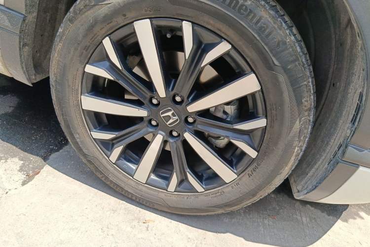 Used Honda Breeze 2021 Rui Hybrid 2.0L 2WD Rui Elite Edition Right Front Wheel Hub