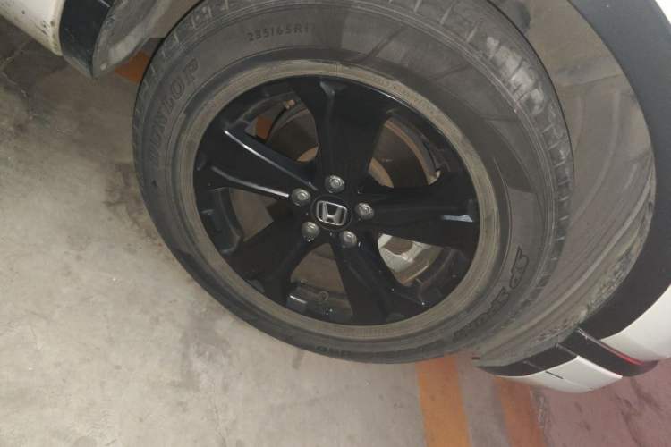 Used Honda Breeze 2021 240TURBO CVT Front-Wheel Drive Elite Edition Right Front Wheel Hub