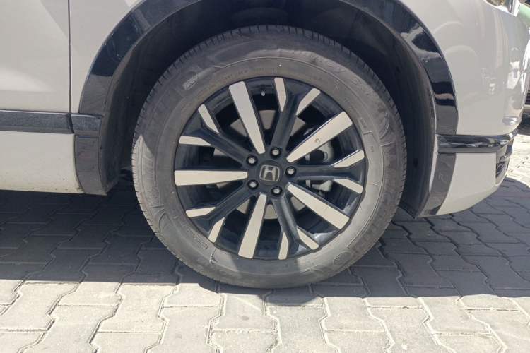 Used Honda Breeze 2021 Rui Hybrid 2.0L 2WD Rui Luxury Edition Right Front Wheel Hub