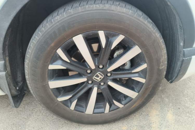 Used Honda Breeze 2021 Rui Hybrid 2.0L 2WD Rui Elite Edition Right Front Wheel Hub