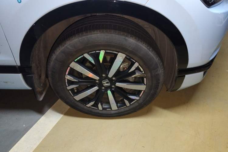 Used Honda Breeze 2021 Rui Hybrid 2.0L 2WD Rui Luxury Edition Right Front Wheel Hub