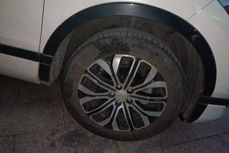 Used Honda Breeze 2021 240TURBO CVT Four-Wheel Drive Prestige Edition Right Front Wheel Hub