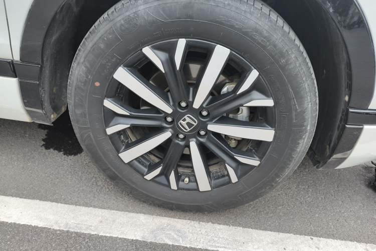 Used Honda Breeze 2021 Rui Hybrid 2.0L 2WD Rui Prestige Edition Right Front Wheel Hub