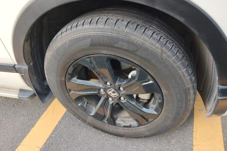Used Honda Breeze 2021 240TURBO CVT Front-Wheel Drive Elite Edition Right Front Wheel Hub