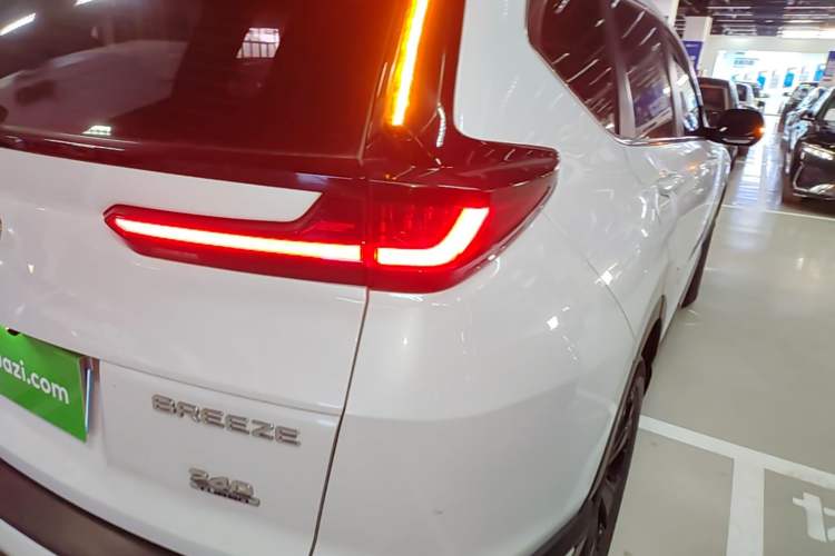 Used Honda Breeze 2021 240TURBO CVT Front-Wheel Drive Elite Edition Right Rear Taillight