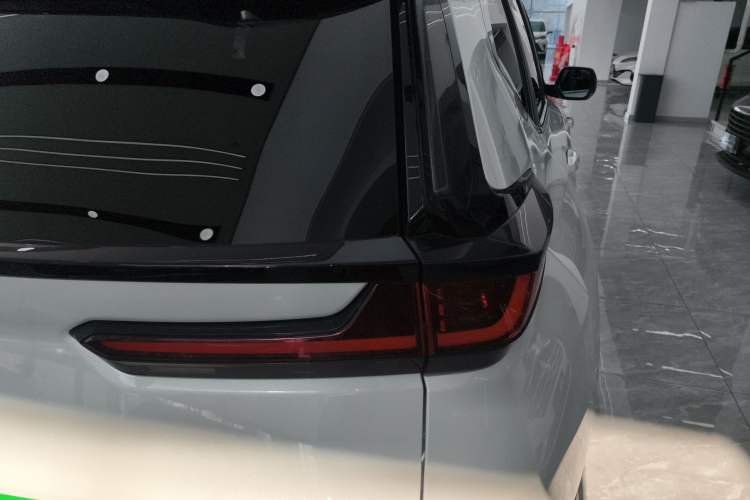 Used Honda Breeze 2021 240TURBO CVT Two-Wheel Drive Smart Enjoyment Version Right Rear Taillight