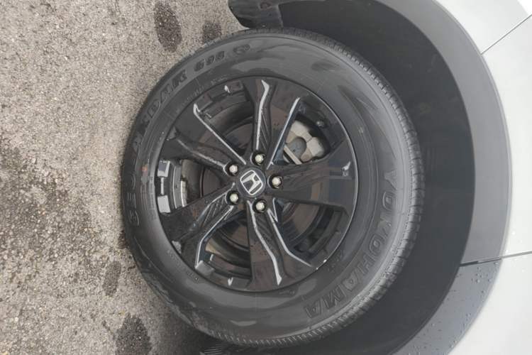 Used Honda Breeze 2021 240TURBO CVT 2WD Luxury Edition Right Rear Wheel Hub
