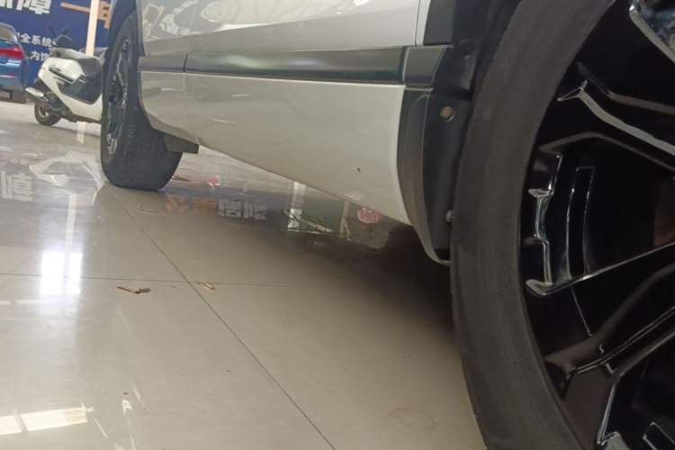 Used Honda Breeze 2021 240TURBO CVT Front-Wheel Drive Elite Edition Right Side Sill