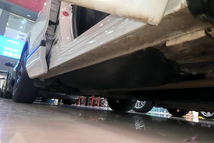 Used Honda Breeze 2021 240TURBO CVT Two-Wheel Drive Smart Enjoyment Version Right Side Sill