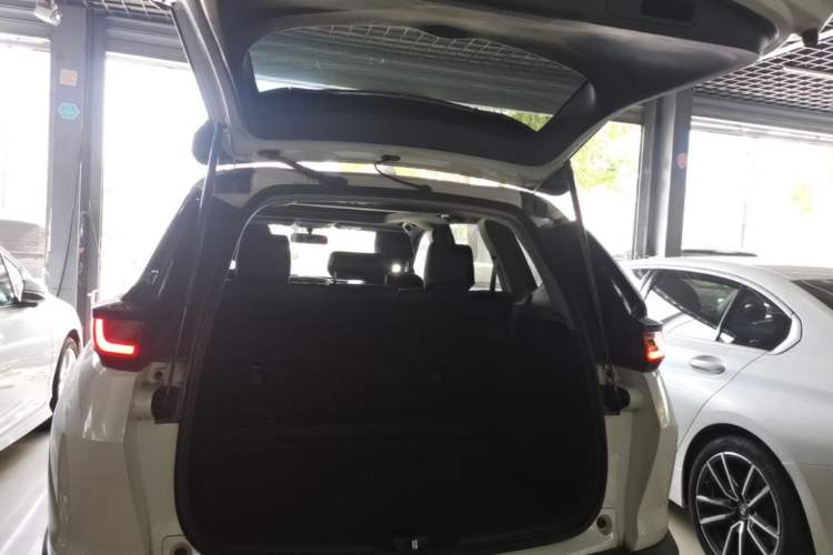 Used Honda Breeze 2021 240TURBO CVT Front-Wheel Drive Elite Edition Trunk