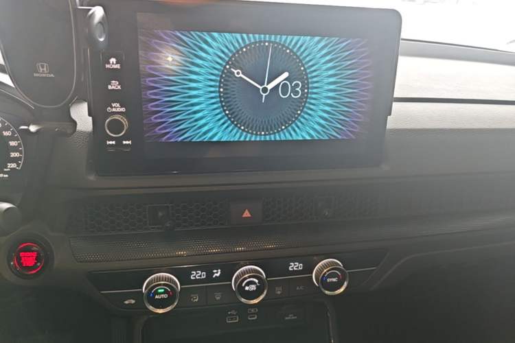 Used Honda Breeze 2023 240TURBO Two-Wheel-Drive Luxury PRO 7-Seater Audio And AC Panel