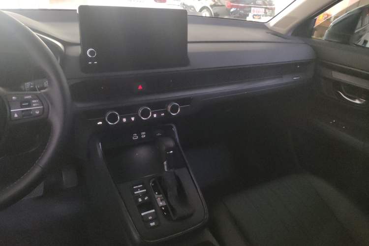 Used Honda Breeze 2023 240TURBO Two-Wheel-Drive Luxury Edition 5 Seats Audio And AC Panel