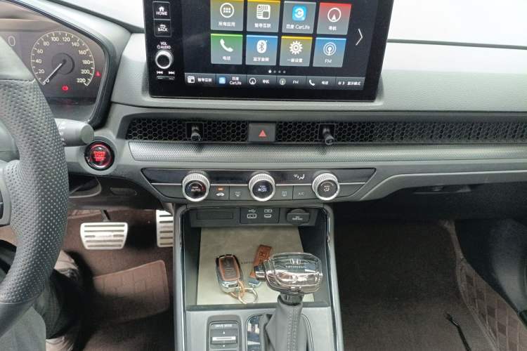 Used Honda Breeze 2023 240TURBO Two-Wheel Drive Elite Edition 5 Seats Audio And AC Panel