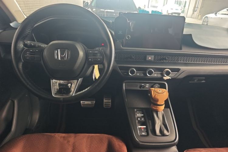 Used Honda Breeze 2023 240TURBO Two-Wheel-Drive Luxury Edition 5 Seats Center Console