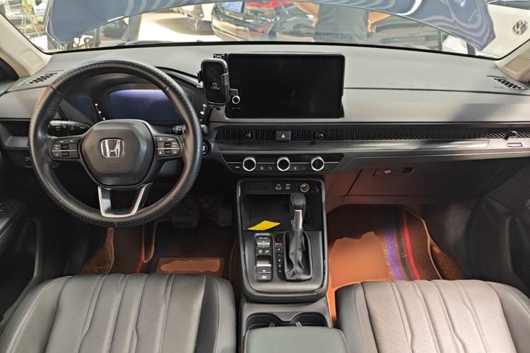 Used Honda Breeze 2023 240TURBO Two-Wheel-Drive Luxury Edition 5 Seats Center Console