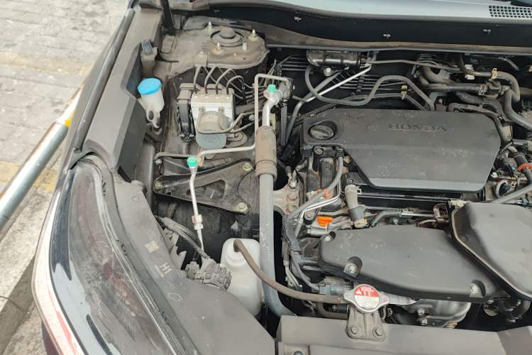 Used Honda Breeze 2023 240TURBO Two-Wheel-Drive Luxury PRO 7-Seater Engine Bay Right