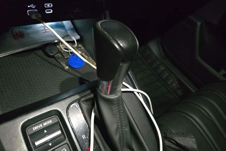 Used Honda Breeze 2023 240TURBO Two-Wheel-Drive Luxury Edition 5 Seats Gear Lever