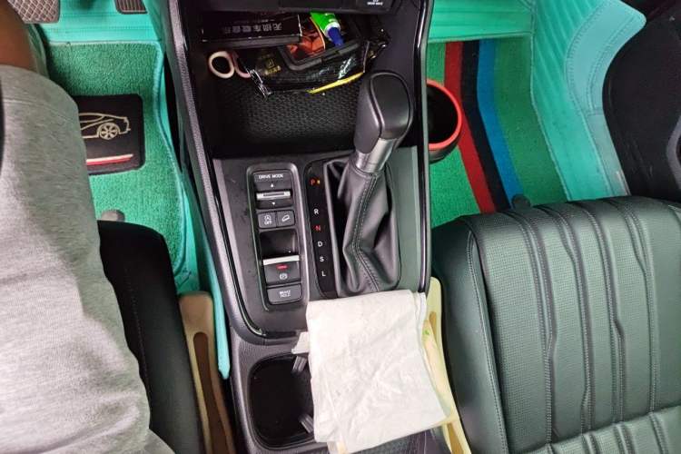 Used Honda Breeze 2023 240TURBO Two-Wheel-Drive Luxury Edition 5 Seats Gear Lever