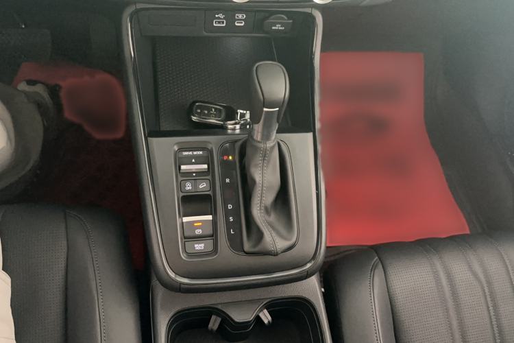 Used Honda Breeze 2023 240TURBO Two-Wheel-Drive Prestige Edition 5 Seats Gear Lever
