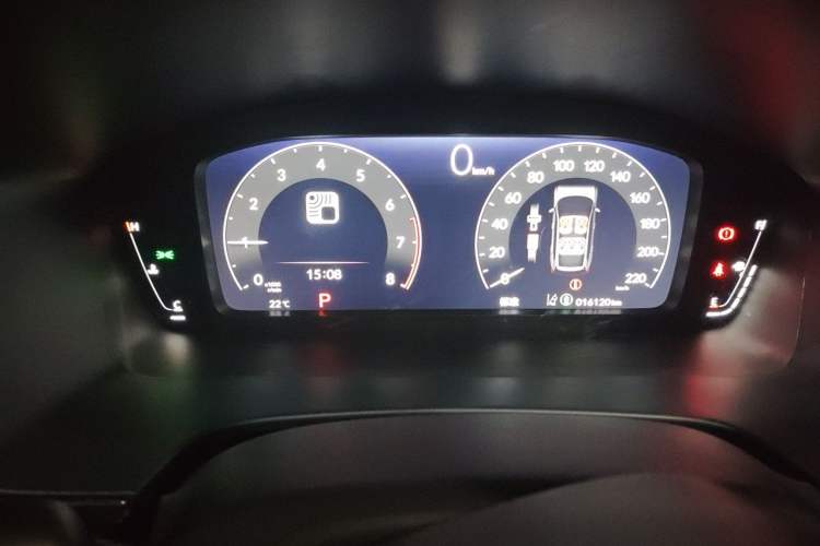 Used Honda Breeze 2023 240TURBO Two-Wheel-Drive Luxury Edition 5 Seats Instrument Cluster