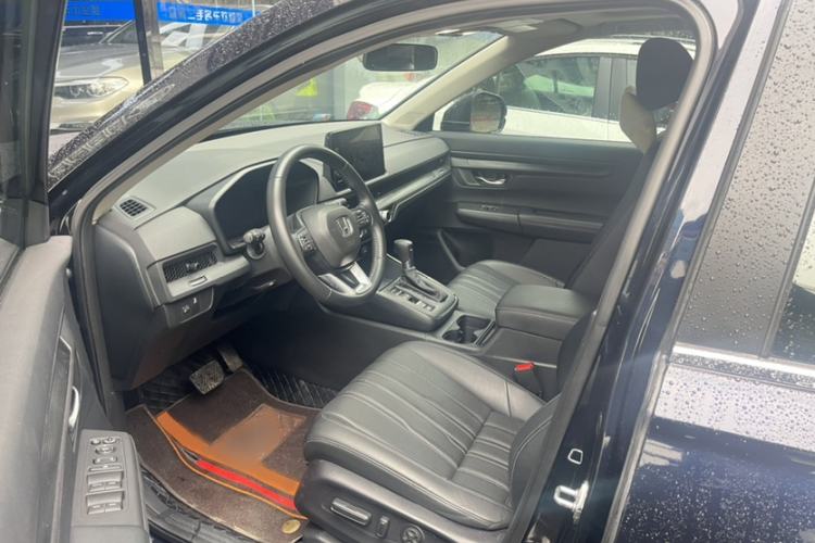 Used Honda Breeze 2023 240TURBO Two-Wheel-Drive Luxury PRO 7-Seater Interior 4