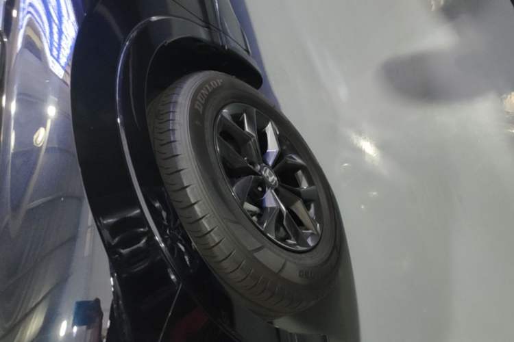 Used Honda Breeze 2023 240TURBO Two-Wheel-Drive Luxury PRO 7-Seater Left Front Wheel Hub