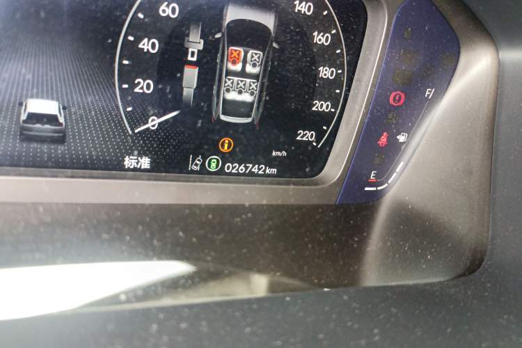 Used Honda Breeze 2023 240TURBO Two-Wheel-Drive Luxury Edition 5 Seats Odometer Close Up