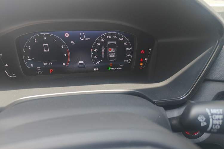 Used Honda Breeze 2023 240TURBO Two-Wheel-Drive Luxury Edition 5 Seats Odometer Close Up