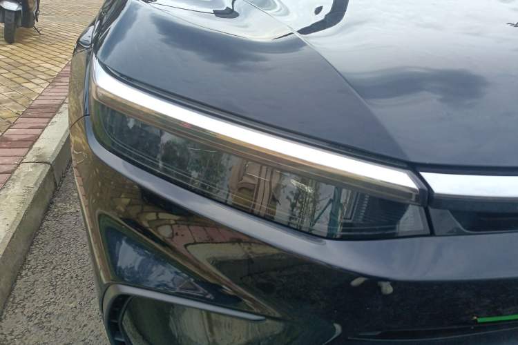 Used Honda Breeze 2023 240TURBO Two-Wheel-Drive Luxury Edition 5 Seats Right Front Headlight