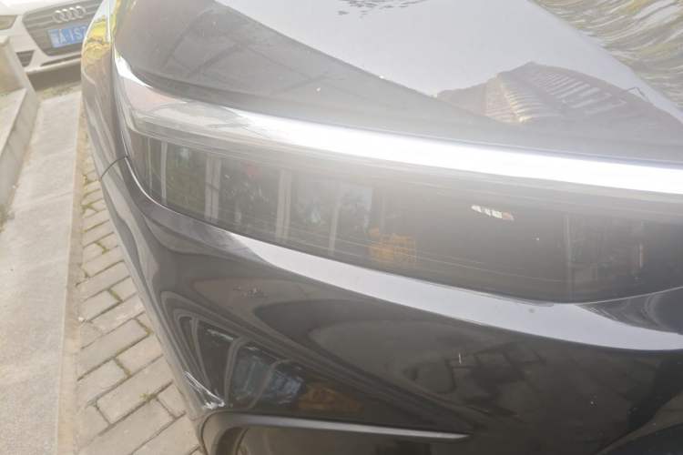 Used Honda Breeze 2023 240TURBO Two-Wheel-Drive Luxury Edition 5 Seats Right Front Headlight