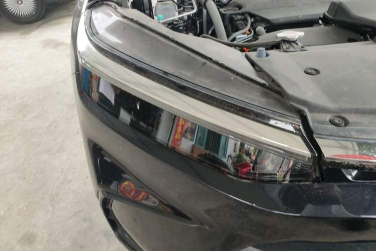 Used Honda Breeze 2023 240TURBO Two-Wheel Drive Elite Edition 5 Seats Right Front Headlight