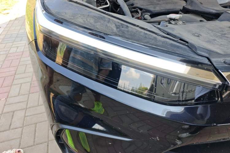 Used Honda Breeze 2023 240TURBO Two-Wheel-Drive Luxury Edition 5 Seats Right Front Headlight