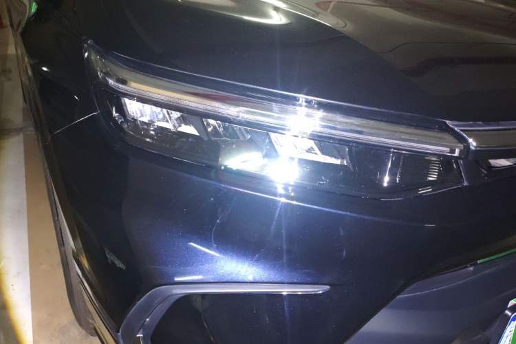 Used Honda Breeze 2023 240TURBO Two-Wheel-Drive Luxury Edition 5 Seats Right Front Headlight