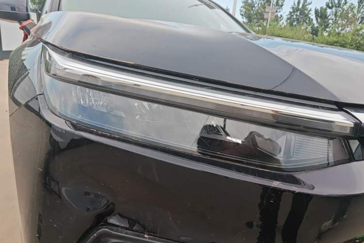 Used Honda Breeze 2023 240TURBO Two-Wheel-Drive Elite PRO 7-Seater Right Front Headlight