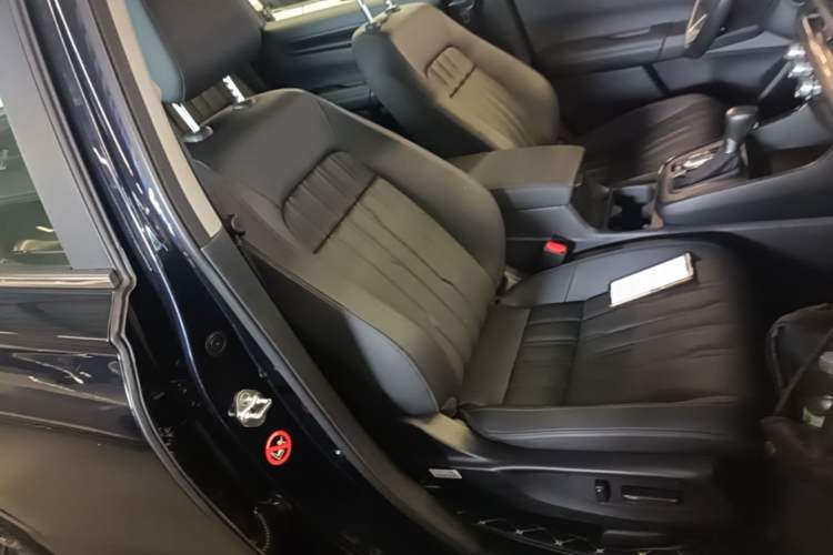 Used Honda Breeze 2023 240TURBO Two-Wheel-Drive Luxury Edition 5 Seats Right Front Seat