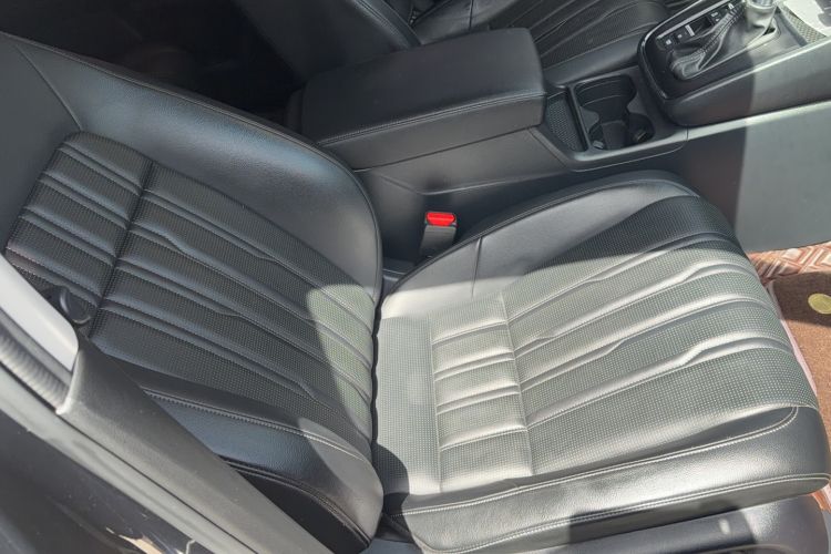Used Honda Breeze 2023 240TURBO Two-Wheel-Drive Luxury Edition 5 Seats Right Front Seat