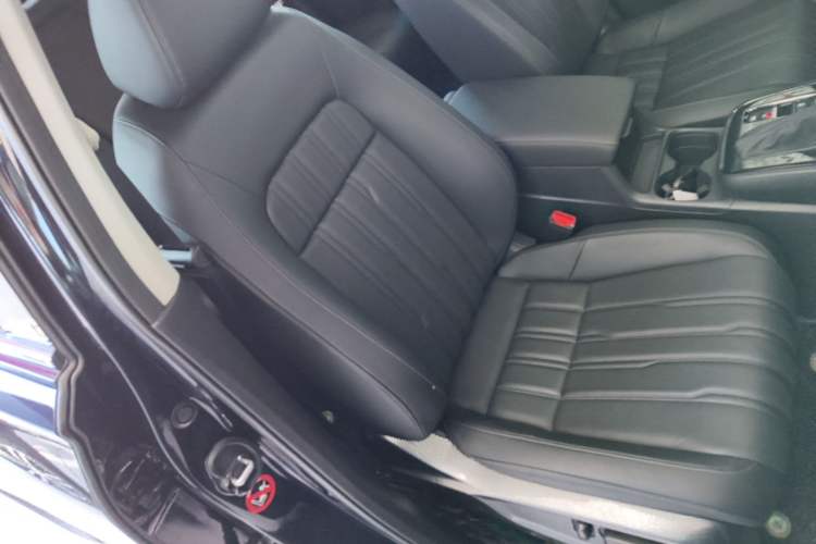 Used Honda Breeze 2023 240TURBO Two-Wheel-Drive Luxury Edition 5 Seats Right Front Seat