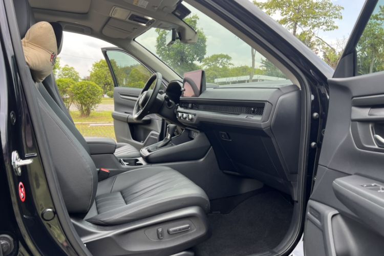 Used Honda Breeze 2023 240TURBO Two-Wheel-Drive Prestige Edition 5 Seats Right Front Seat