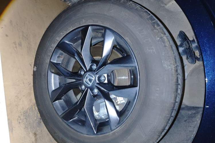 Used Honda Breeze 2023 240TURBO Two-Wheel-Drive Luxury Edition 5 Seats Right Front Wheel Hub