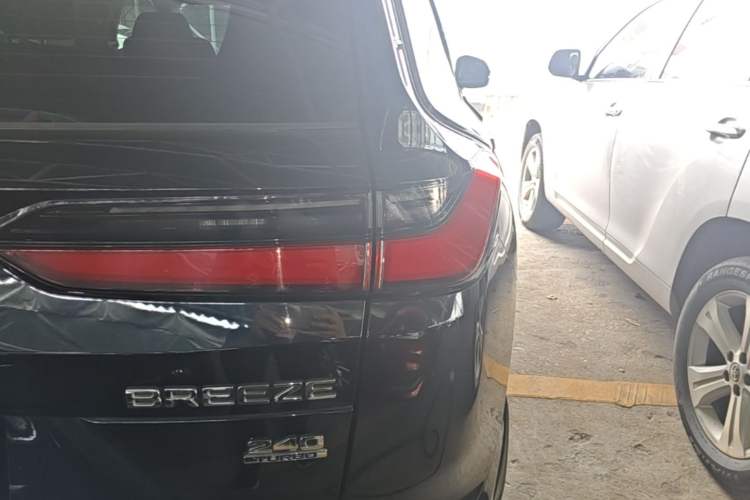 Used Honda Breeze 2023 240TURBO Two-Wheel-Drive Luxury PRO 7-Seater Right Rear Taillight