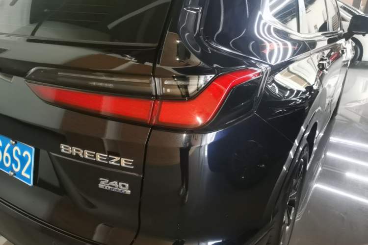 Used Honda Breeze 2023 240TURBO Two-Wheel-Drive Luxury Edition 5 Seats Right Rear Taillight