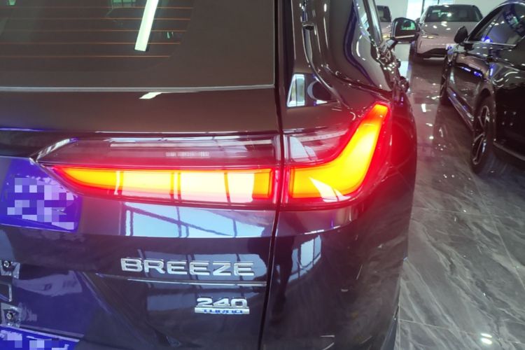 Used Honda Breeze 2023 240TURBO Two-Wheel-Drive Luxury Edition 5 Seats Right Rear Taillight