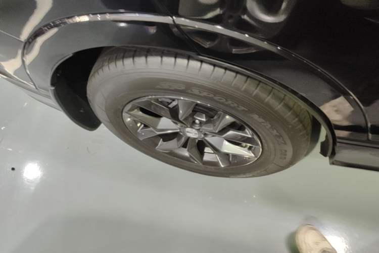 Used Honda Breeze 2023 240TURBO Two-Wheel-Drive Luxury PRO 7-Seater Right Rear Wheel Hub