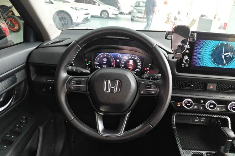 Used Honda Breeze 2023 240TURBO Two-Wheel-Drive Luxury Edition 5 Seats Steering Wheel