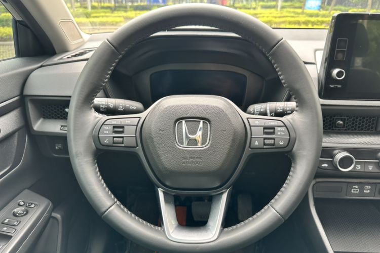 Used Honda Breeze 2023 240TURBO Two-Wheel-Drive Luxury Edition 5 Seats Steering Wheel