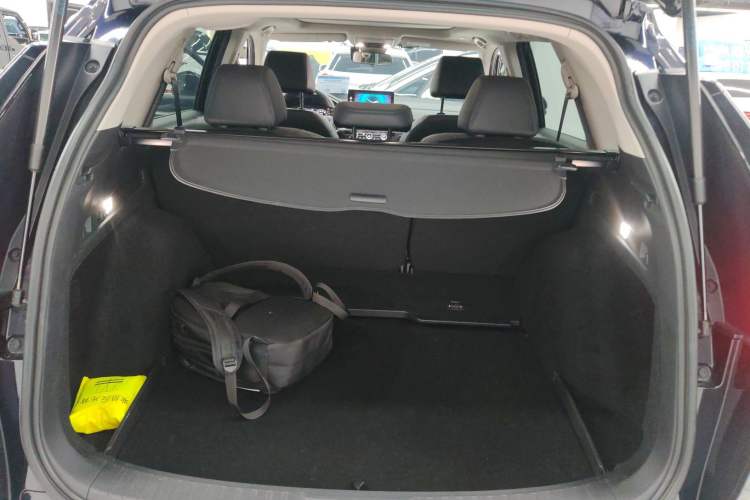 Used Honda Breeze 2023 240TURBO Two-Wheel-Drive Luxury Edition 5 Seats Trunk