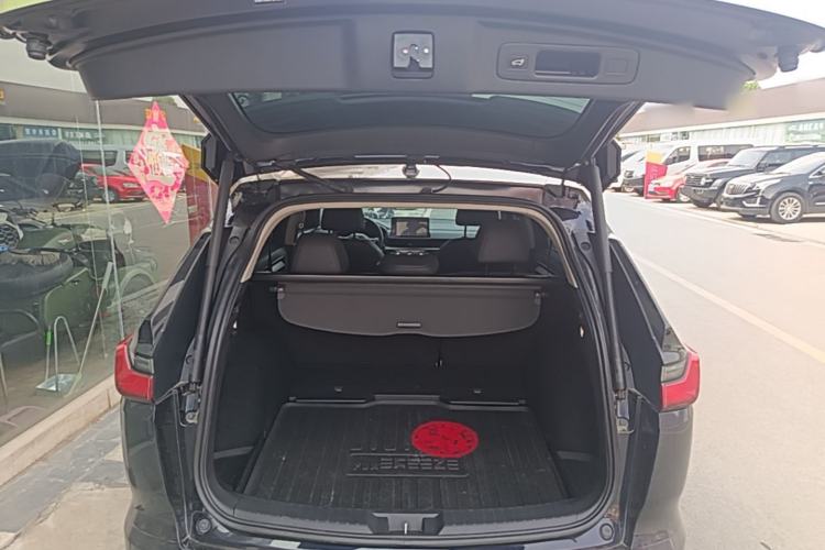 Used Honda Breeze 2023 240TURBO Two-Wheel-Drive Luxury Edition 5 Seats Trunk