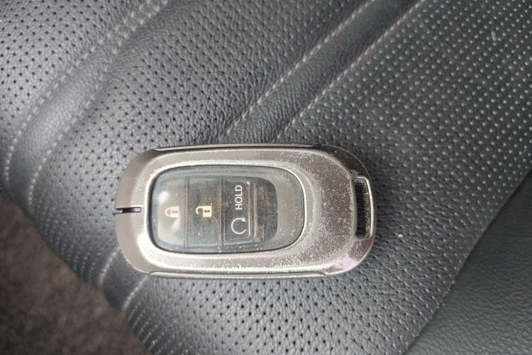 Used Honda Breeze 2023 240TURBO Two-Wheel-Drive Luxury Edition 5 Seats Vehicle Key